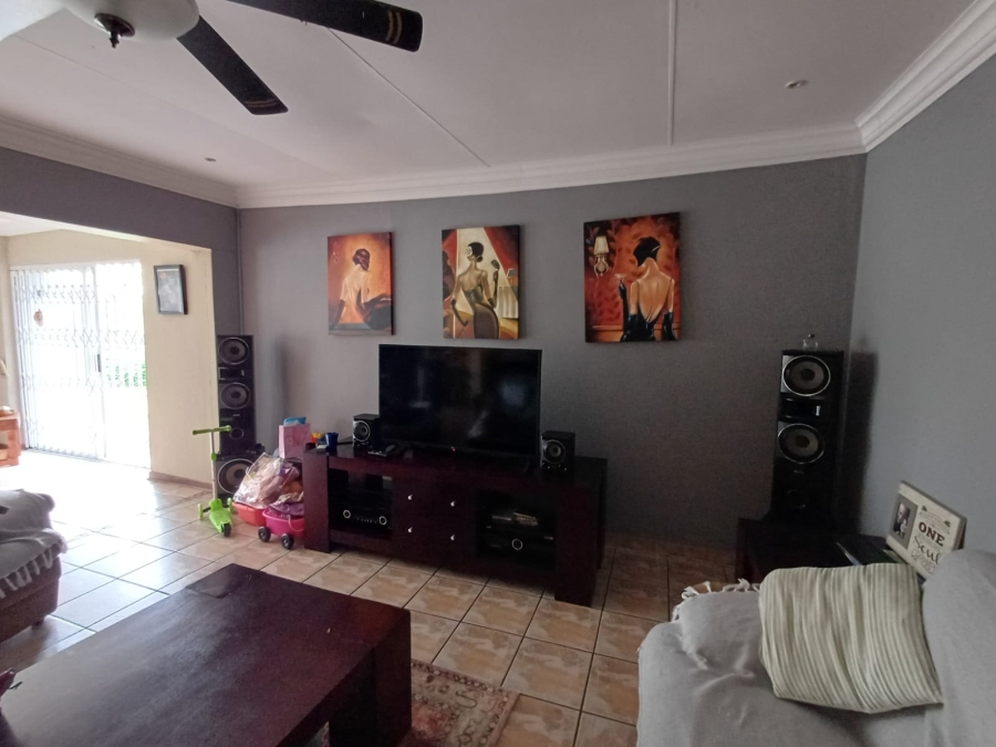 3 Bedroom Property for Sale in Sasolburg Ext 11 Free State